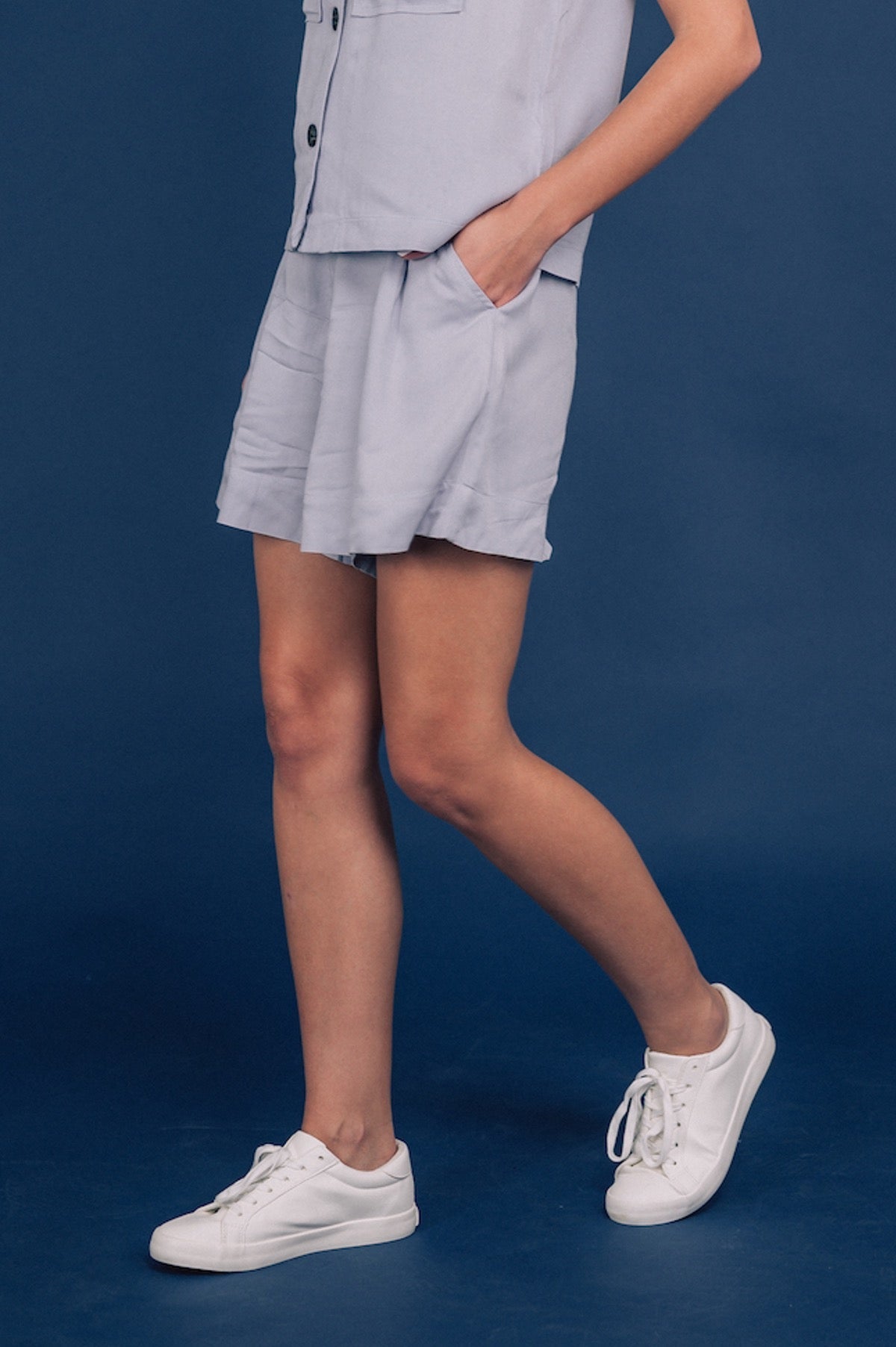 Bondi Highwaisted Shorts In Blue Fog