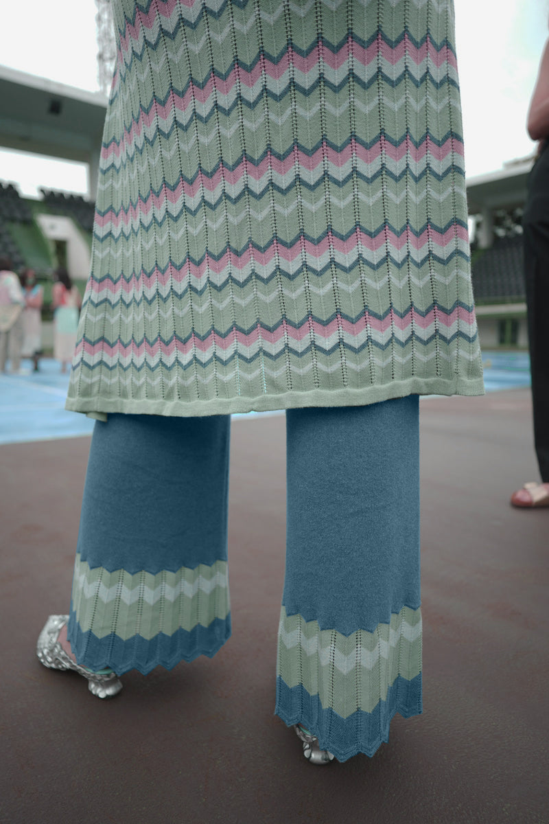 Murray Pants in Melasti Blue