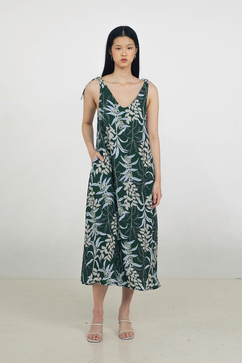 Nesia Dress in Anthurium