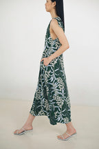 Nesia Dress in Anthurium
