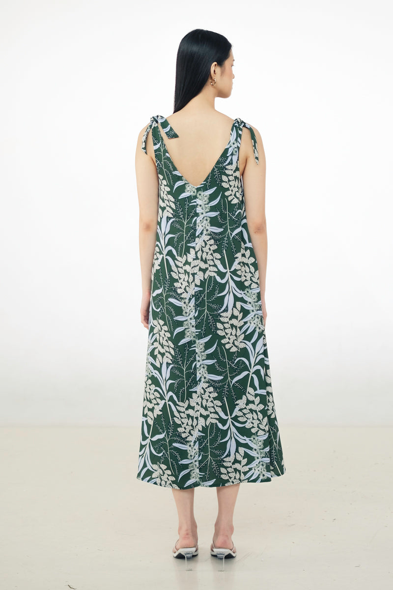 Nesia Dress in Anthurium