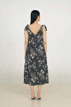 Nesia Dress in Petunia