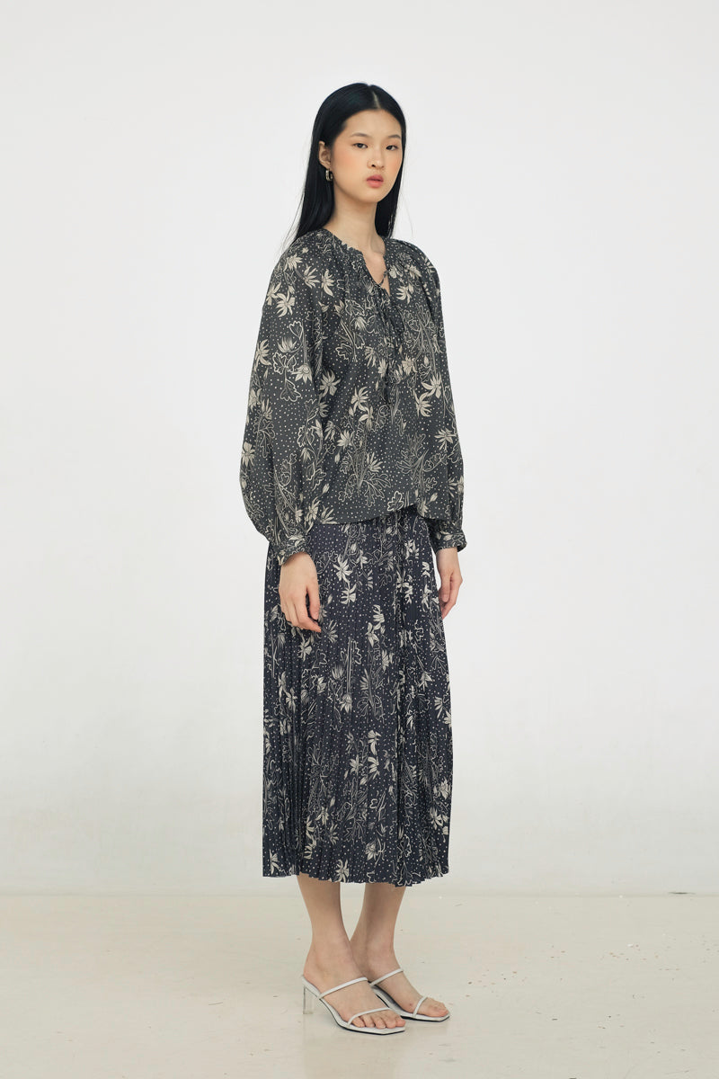 Maia Bohemian Top in Petunia