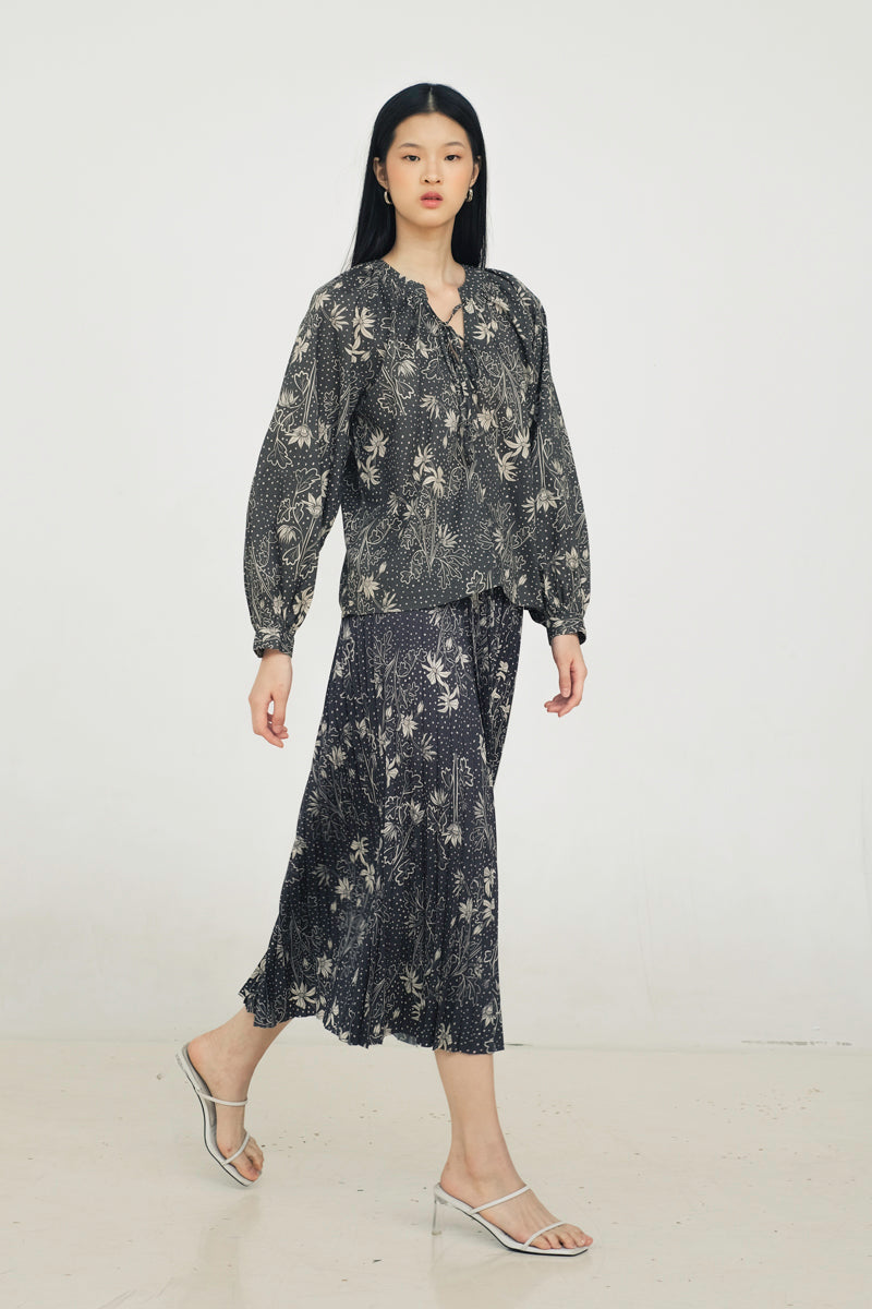 Maia Bohemian Top in Petunia