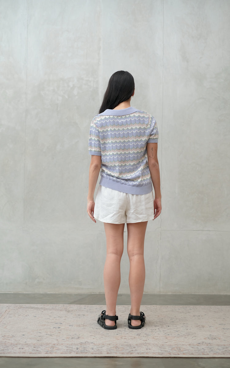 Elia Short in Daisy