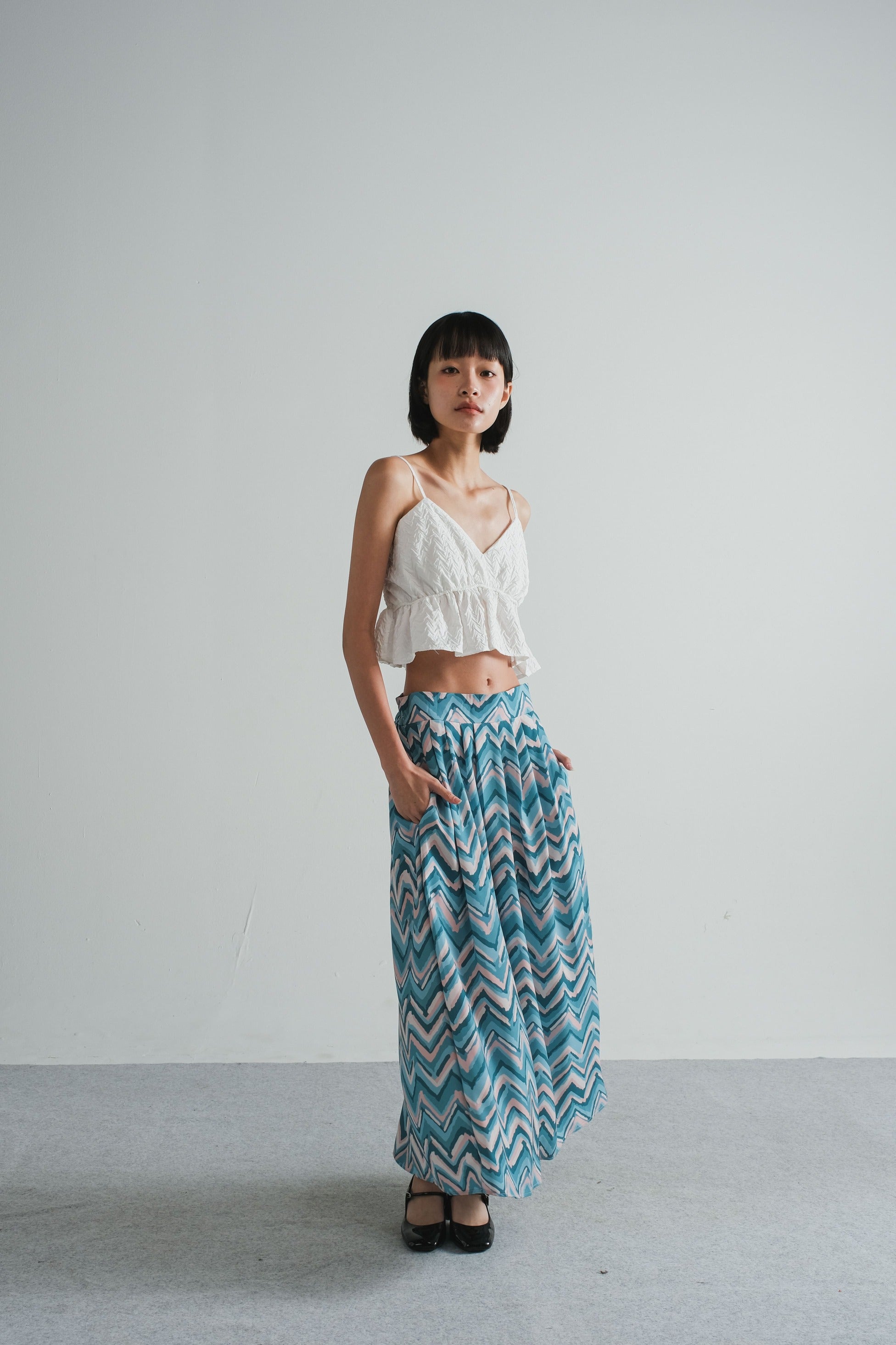 Bonito Midi Skirt in Moon