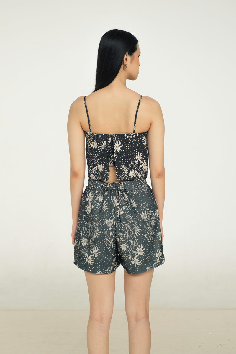 Blake Pleated Shorts in Petunia