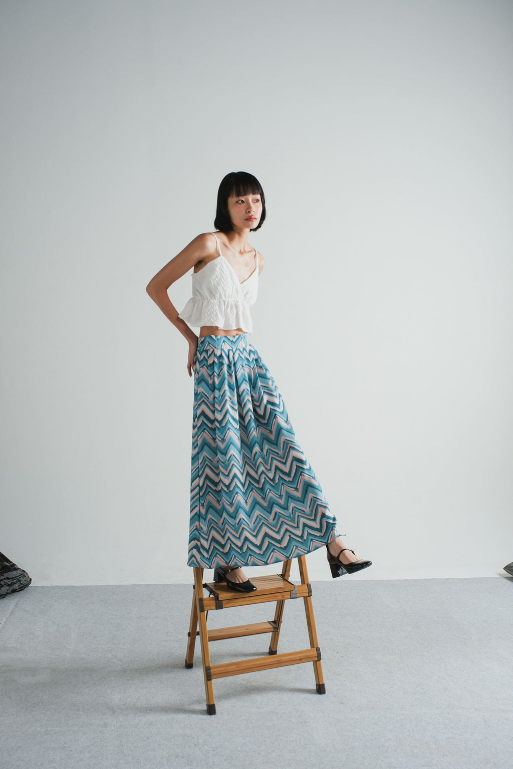 Bonito Midi Skirt in Moon