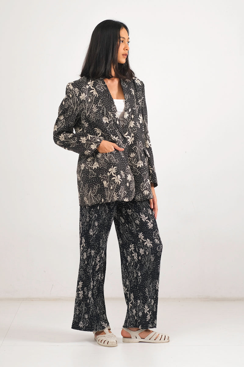 Ante Blazer in Petunia