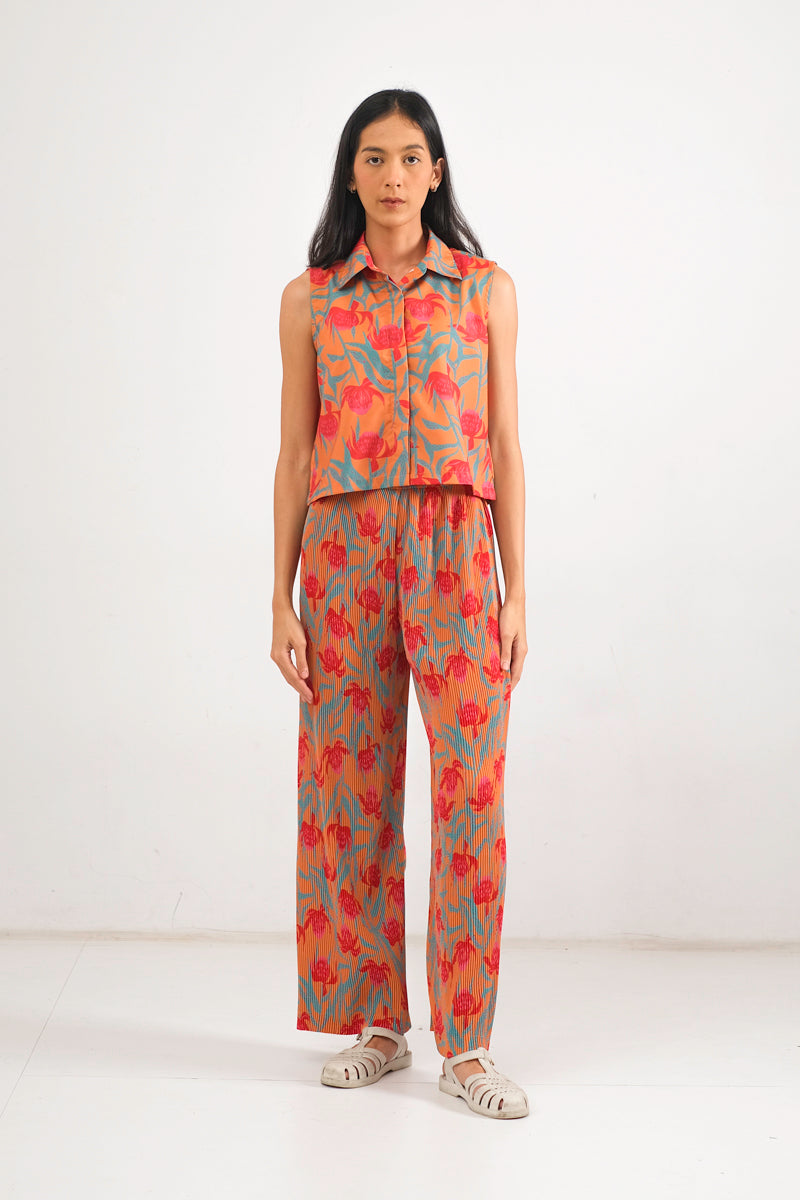 Kleia Boxy Top in Canna