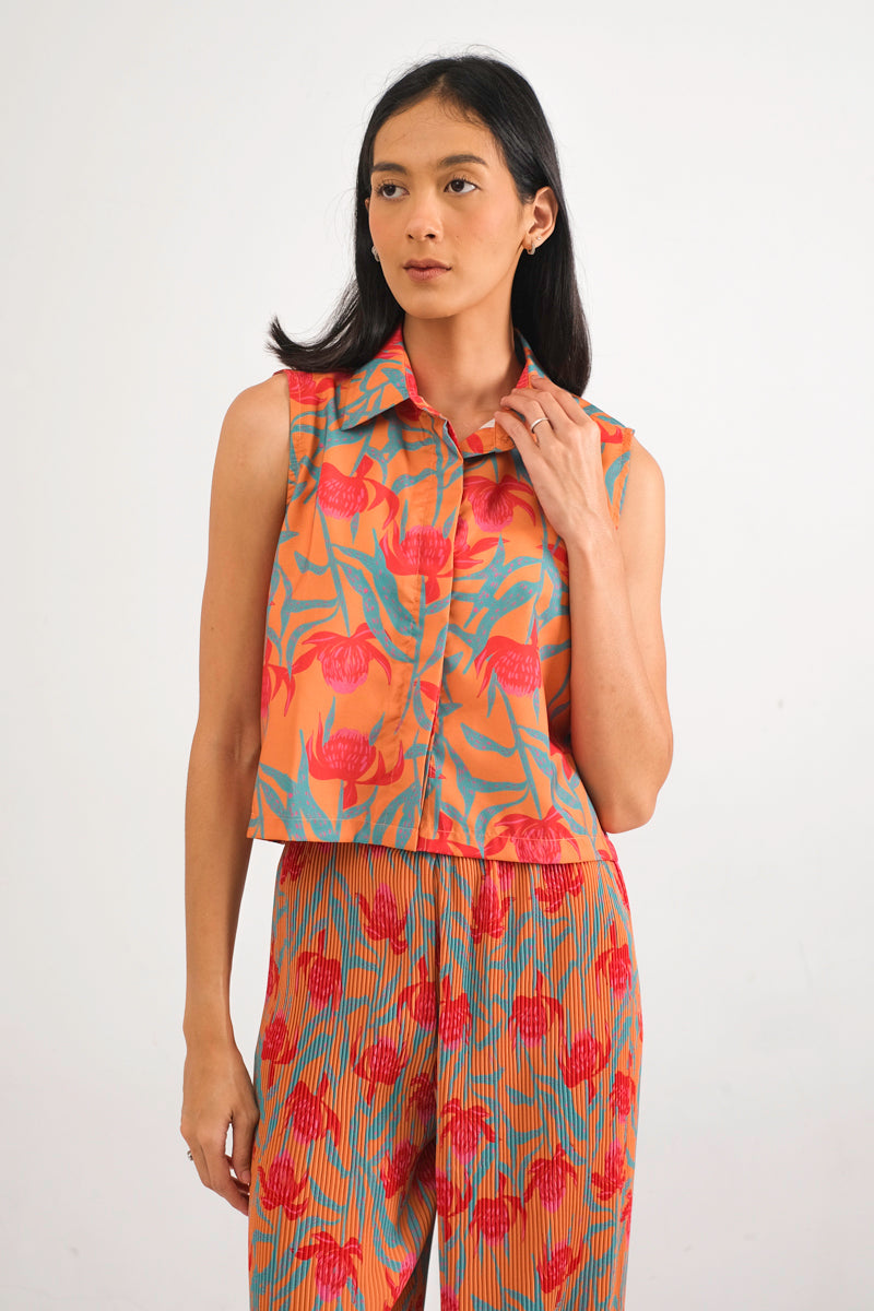 Kleia Boxy Top in Canna