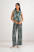 Kleia Boxy Top in Anthurium