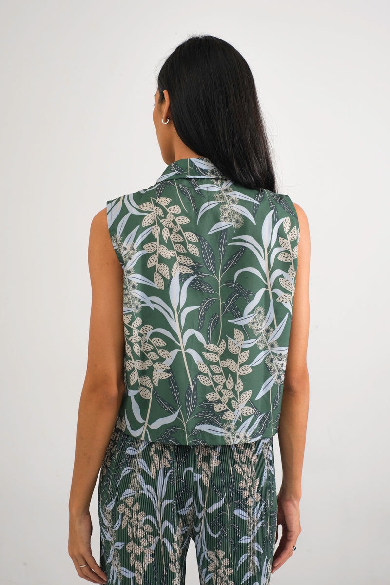 Kleia Boxy Top in Anthurium