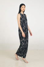 June Pleated Top in Petunia