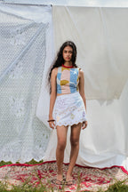 Seroja Skort in Tjempaka