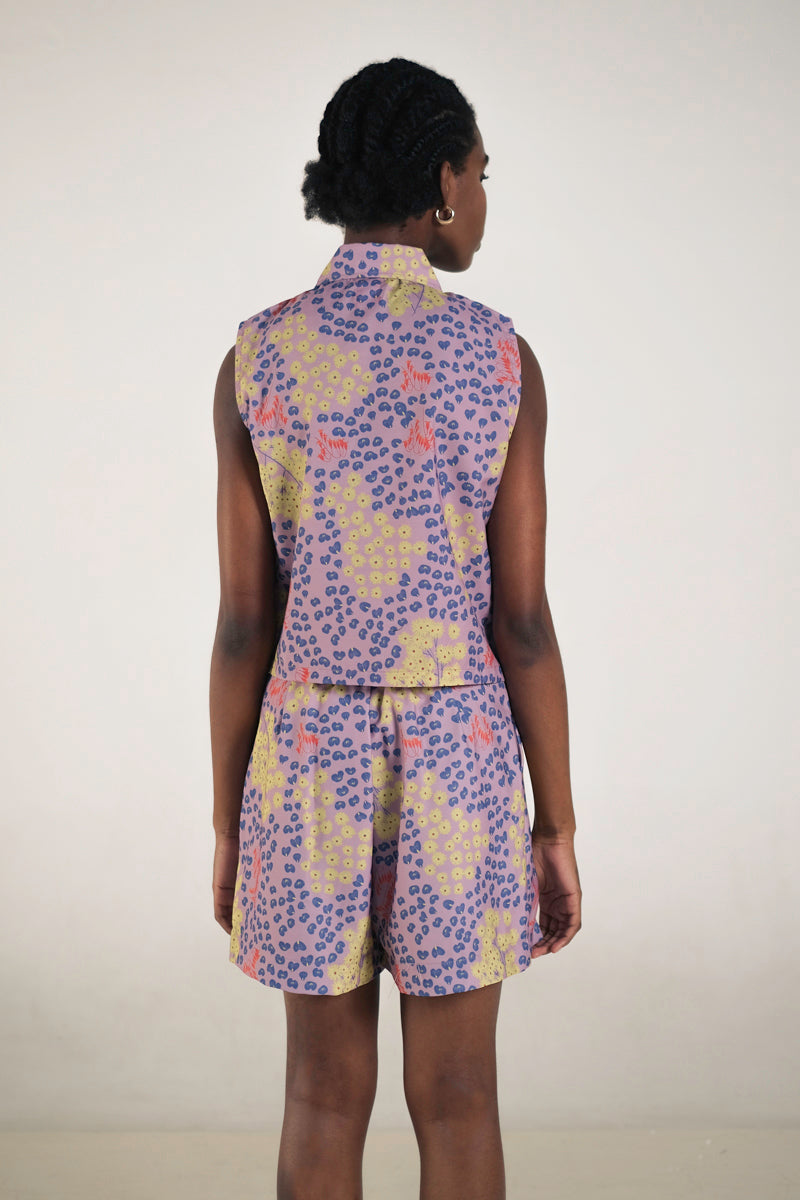 Blake Pleated Shorts in Violet
