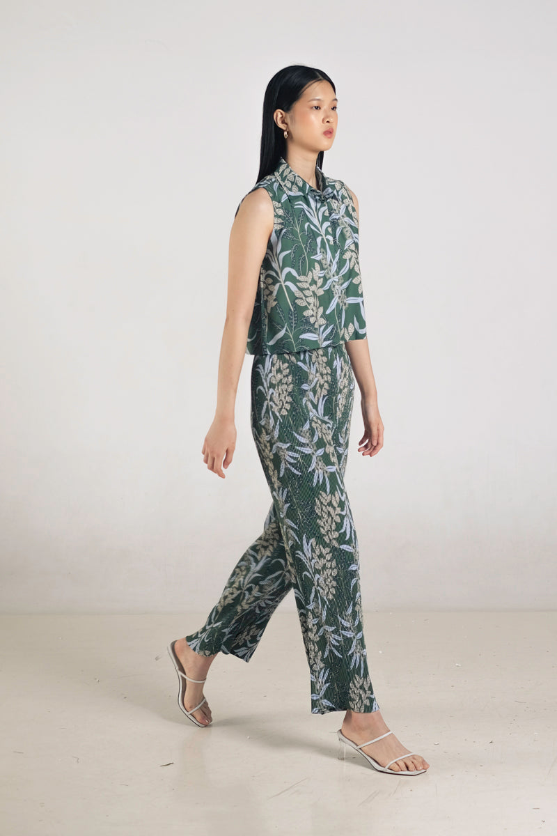 Kleia Boxy Top in Anthurium