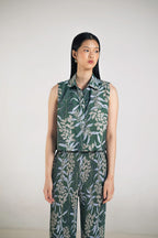 Kleia Boxy Top in Anthurium