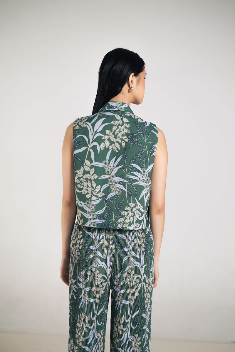 Kleia Boxy Top in Anthurium