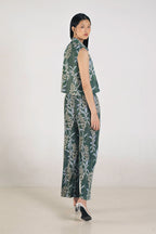 Kleia Boxy Top in Anthurium