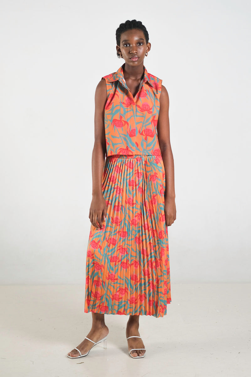 Alina Pleated Skirt in Canna