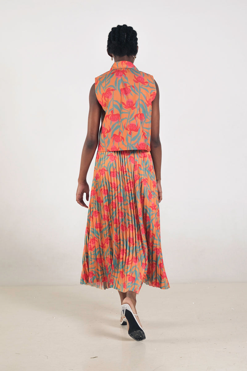 Kleia Boxy Top in Canna