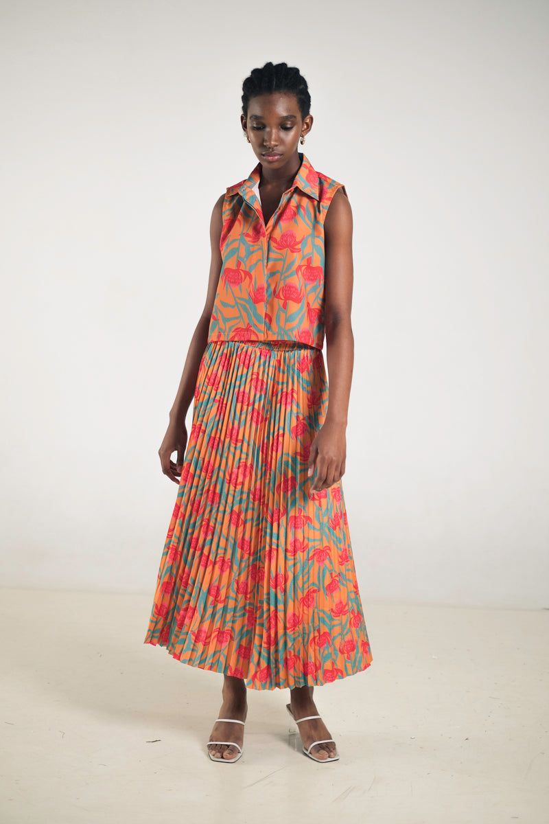 Kleia Boxy Top in Canna