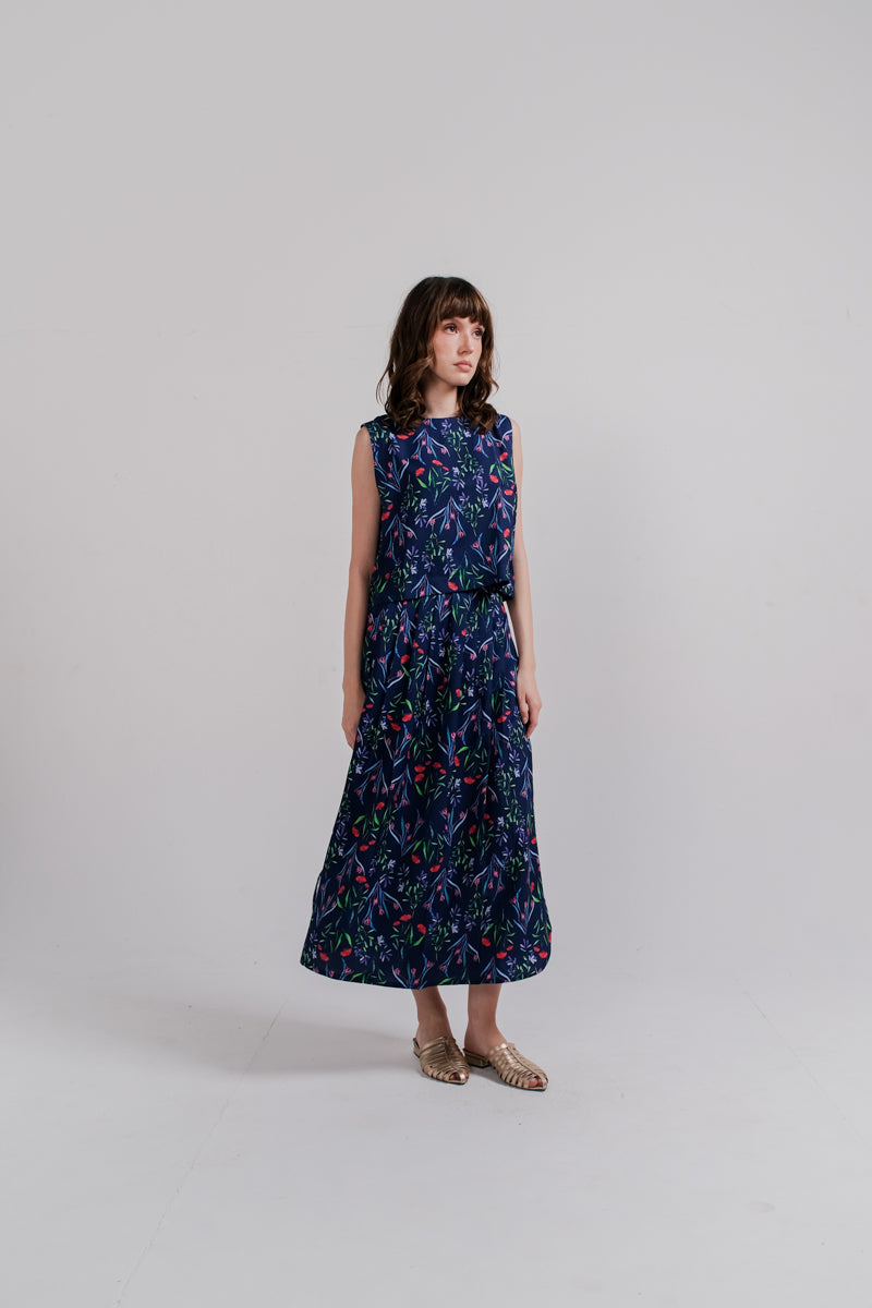 Tarra Reversible Top In Navy Faith