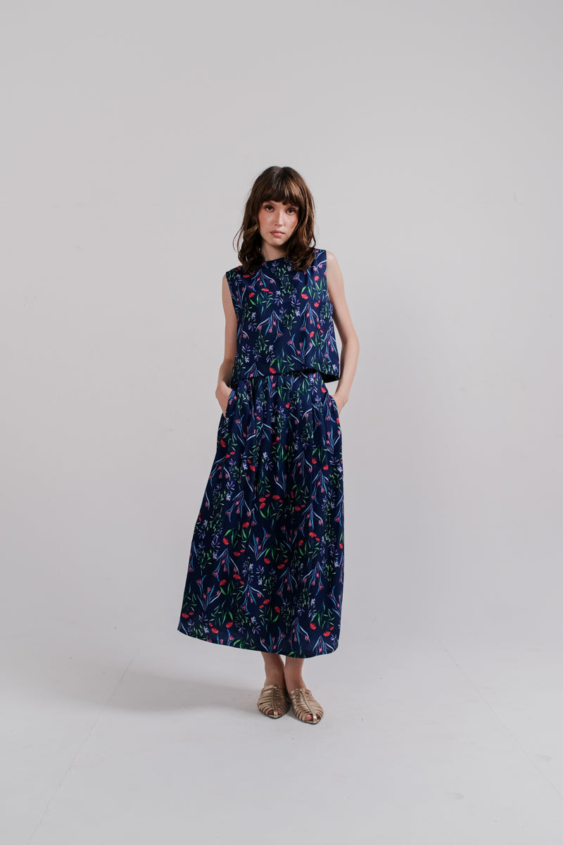 Tarra Reversible Top In Navy Faith