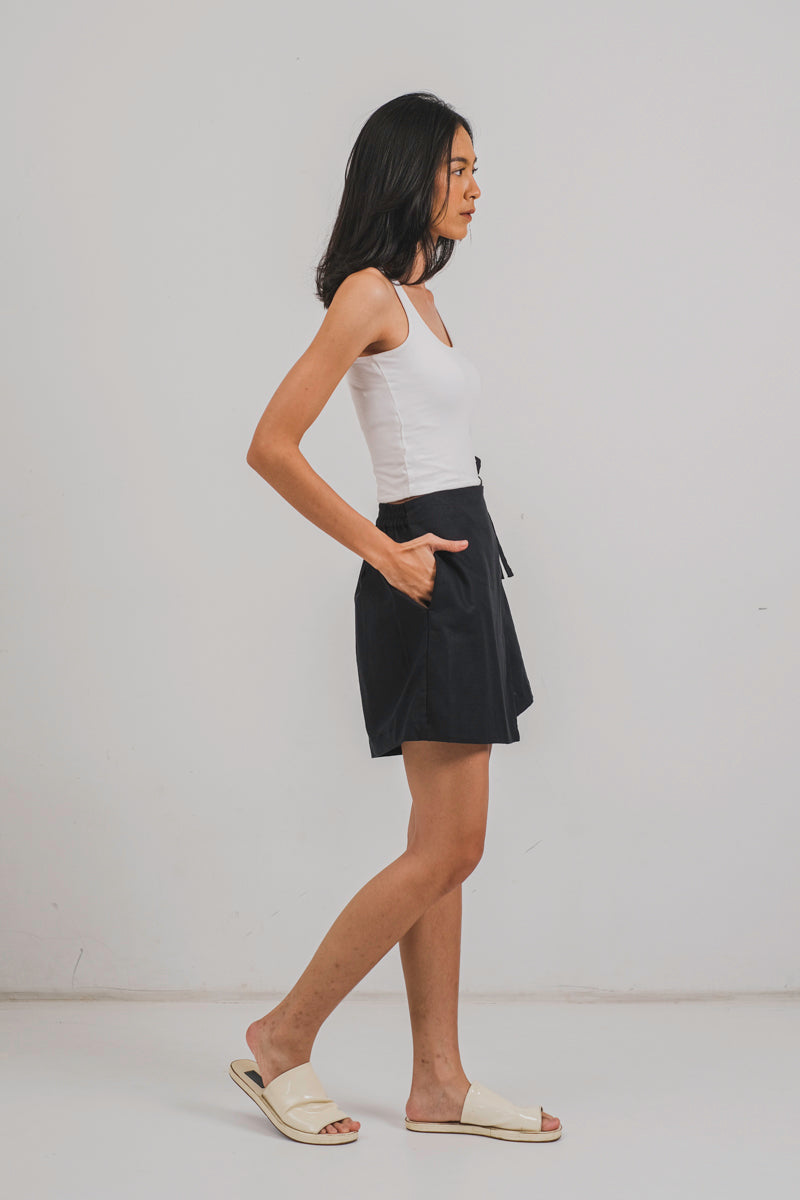 Kojeé Skort in Moonless