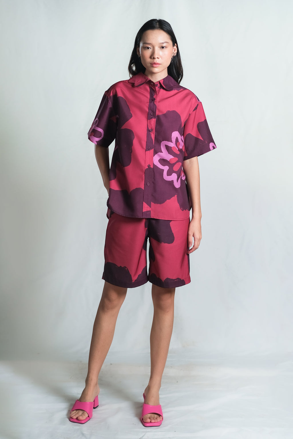Karra Scallop Shirt in Pinot