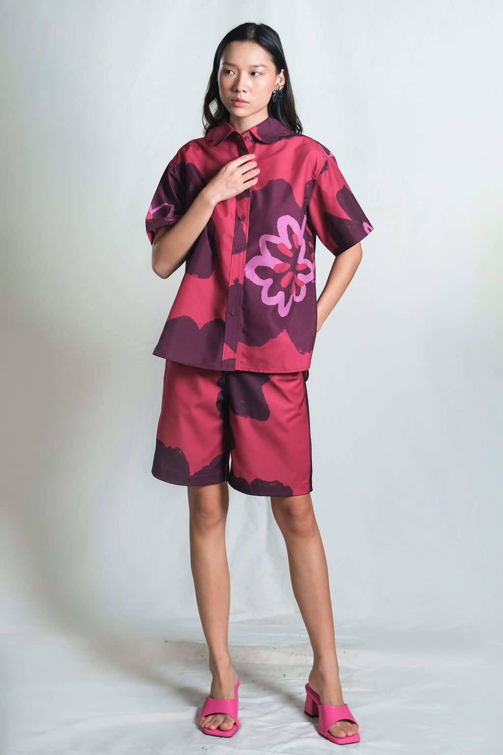 Karra Scallop Shirt in Pinot