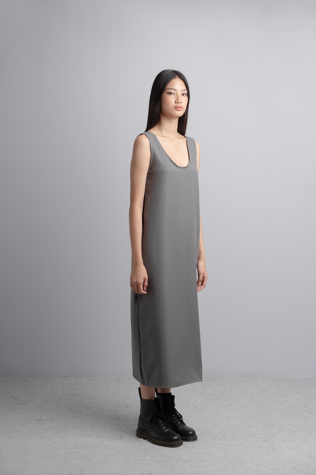 Nikki Midi Dress in Charcoal