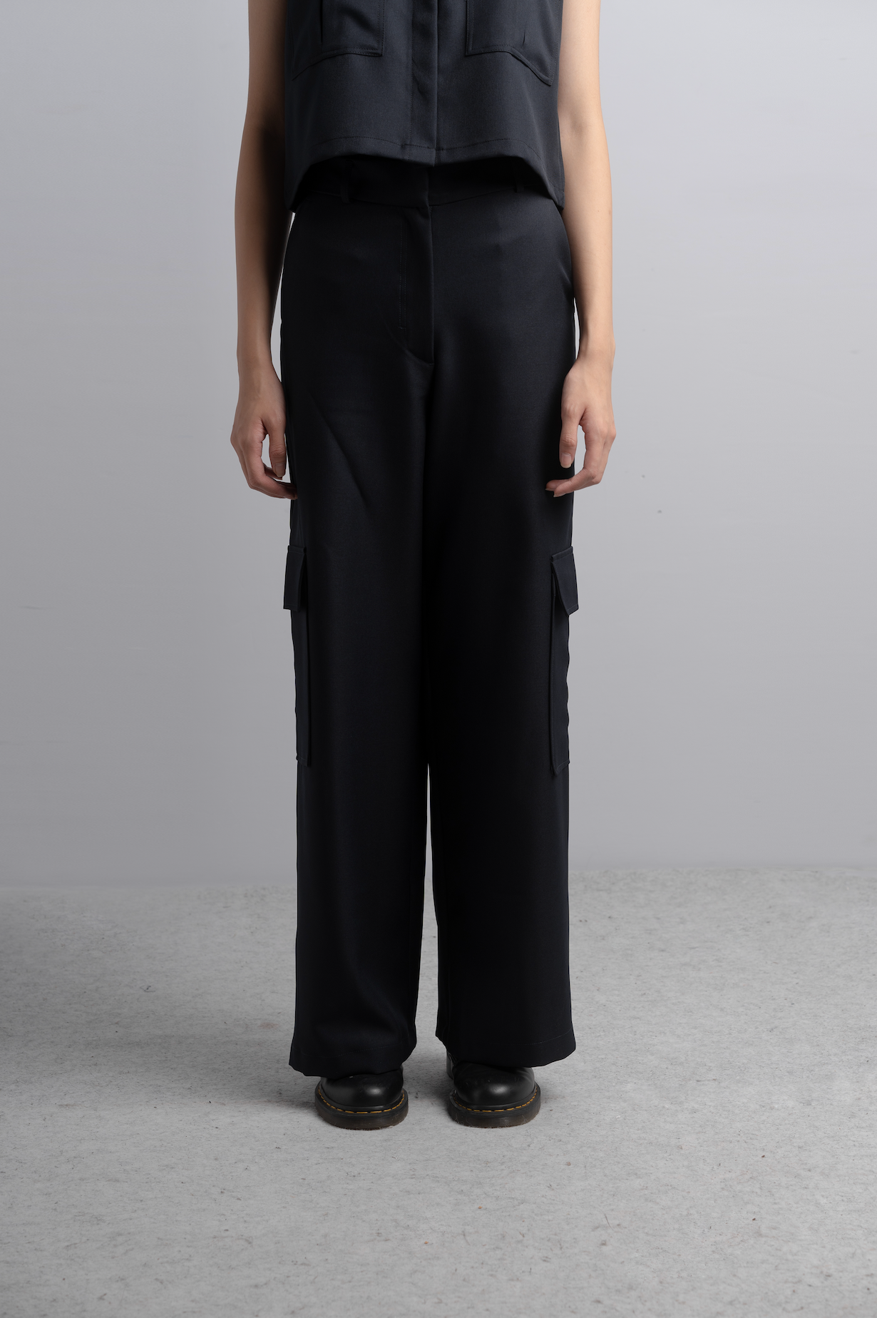 Brie Cargo Pants in Midnight
