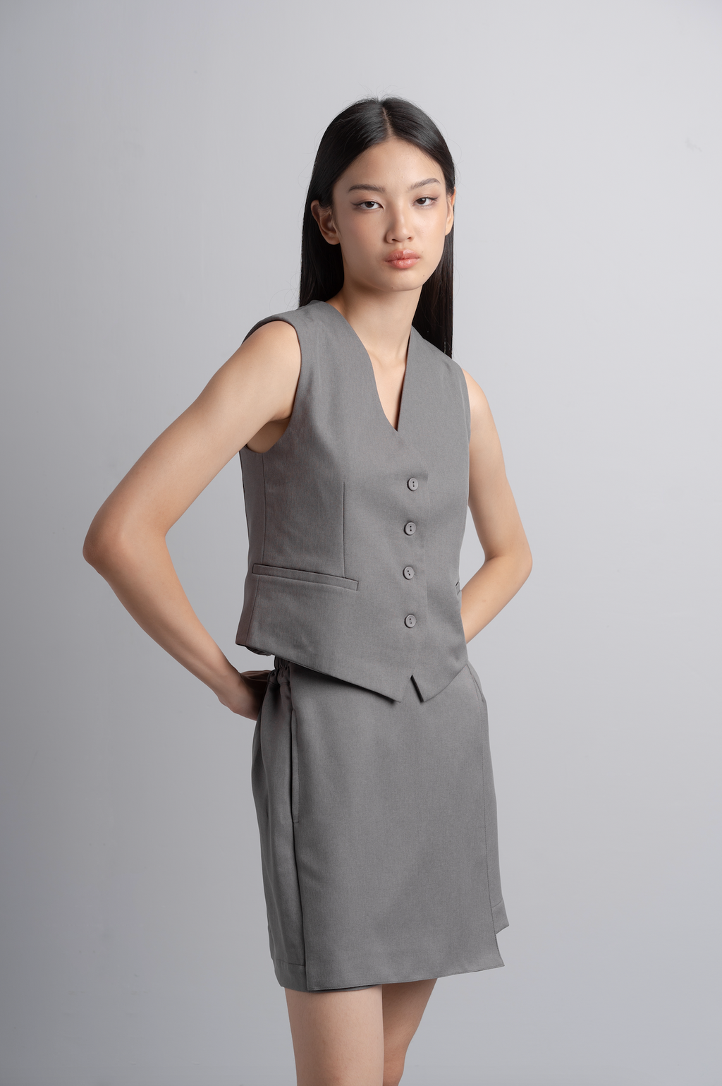 Valerie Vest in Charcoal