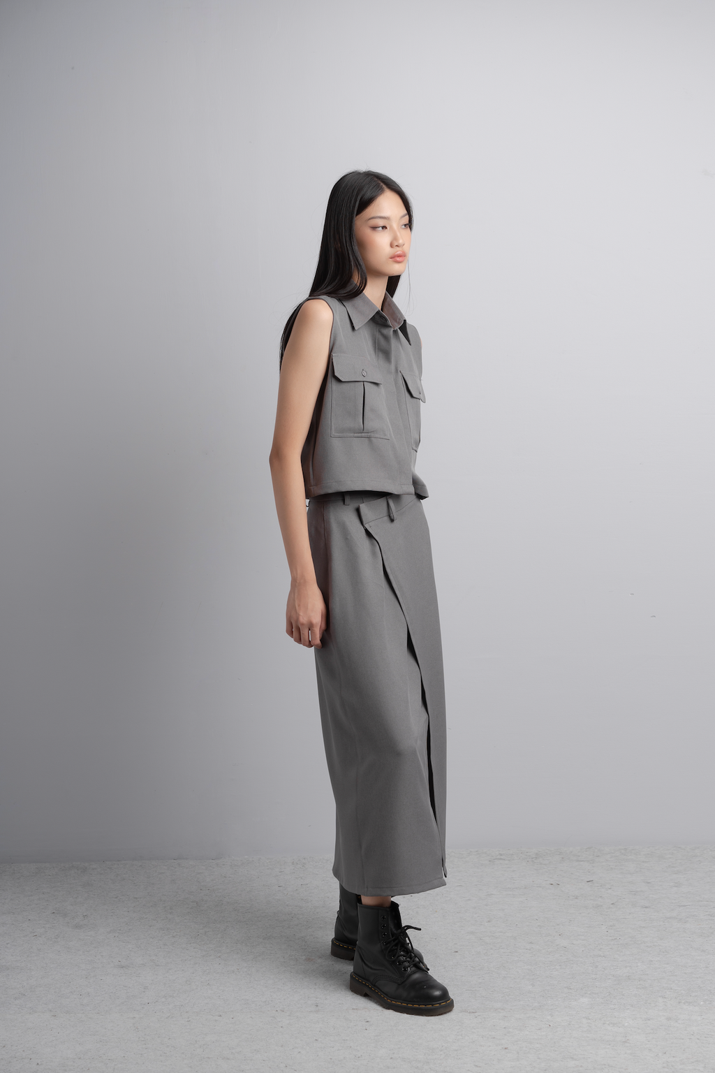 Kleia Boxy Shirt in Charcoal