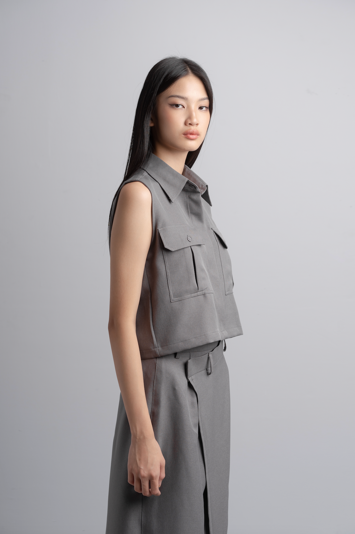 Kleia Boxy Shirt in Charcoal