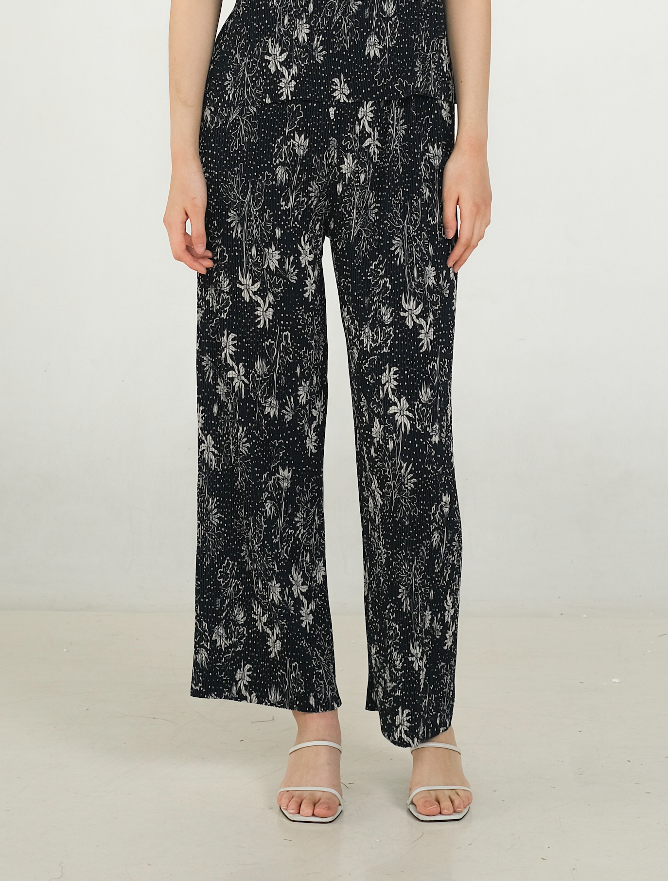 Glen Pleated Pants in Petunia