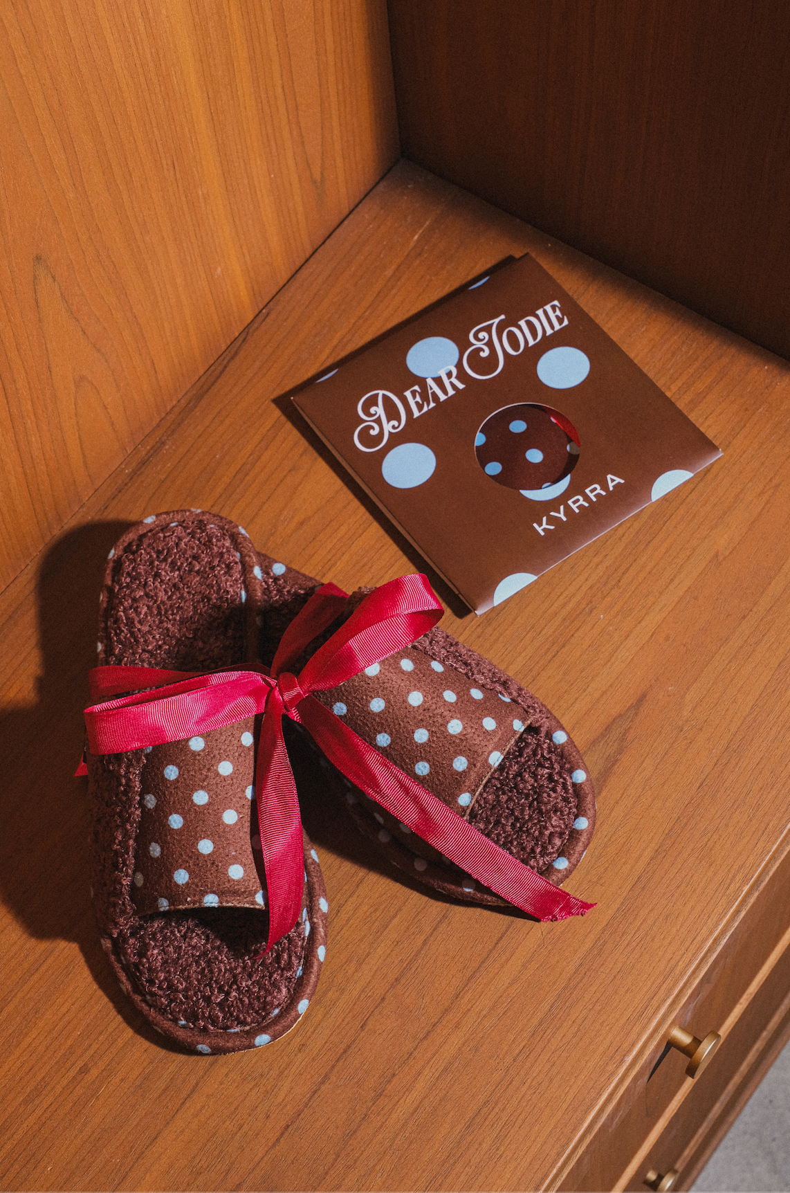 Holiday Box in Polka Brown